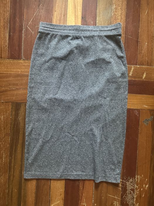 Юбка серая миди xs s облегающая по фигуре высокая посадка карандаш