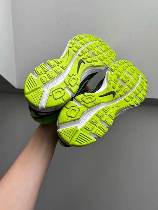 Кросівки Nike - розмір 45
