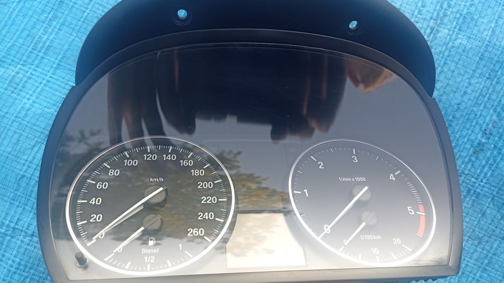 Панель приладів BMW 3 E91 2004-2012