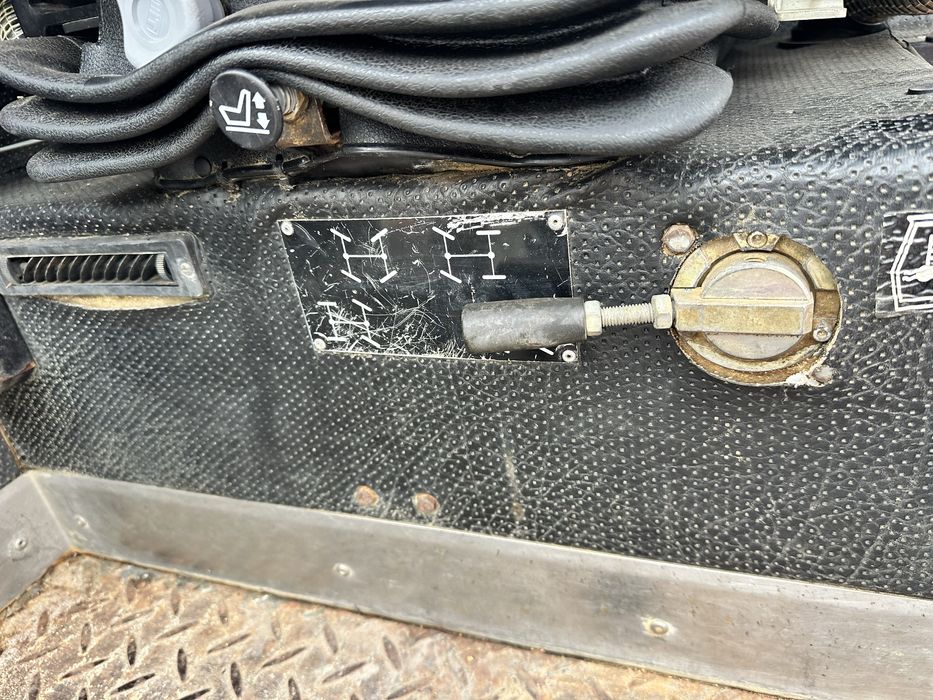 Мініекскаватор  boki 4551