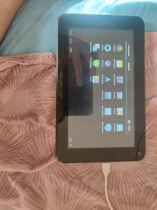 Продам телефоны на запчасти