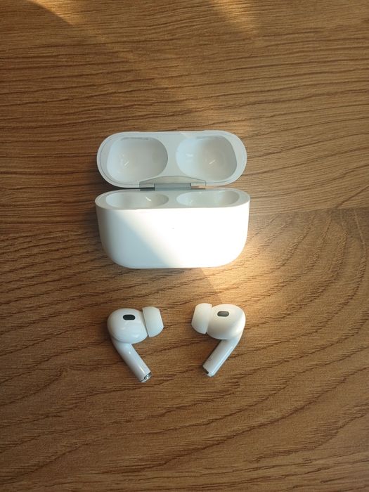 Apple AirPods Pro 2