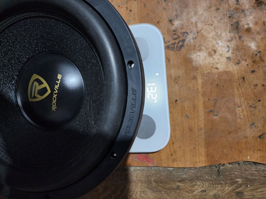 Сабвуфер Rockville