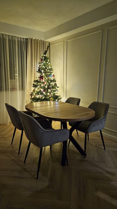 Okrągły stół dębowy rozkładany – czarna żywica, pająk