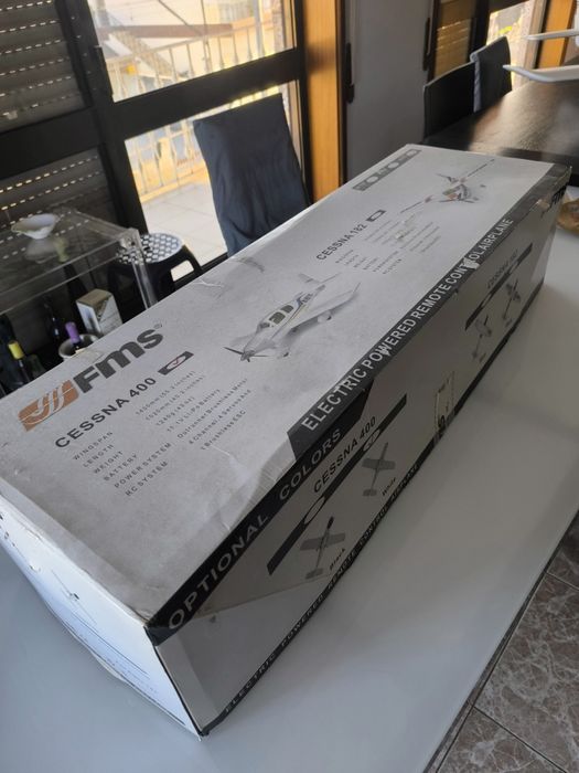 New Radio-Controlled Cessna 400 Model64729697045506124