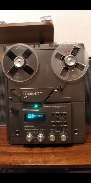 Продается магнитофон Орбита 107с с автореверсом!Эксклюзив!В коллекцию.
