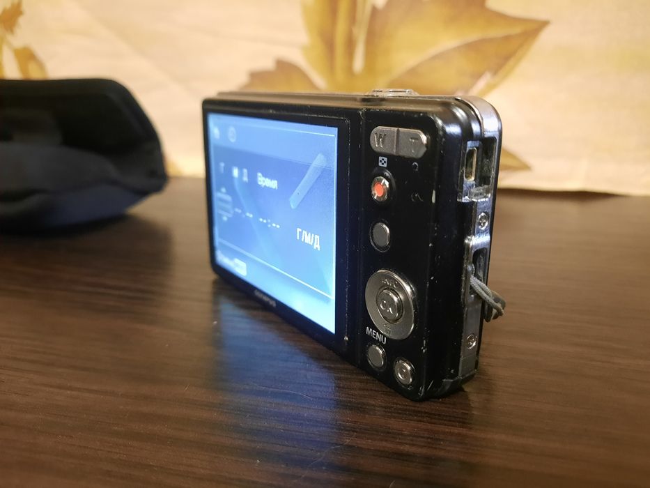 Фотоаппарат Olympus VG-160 14Мп HD