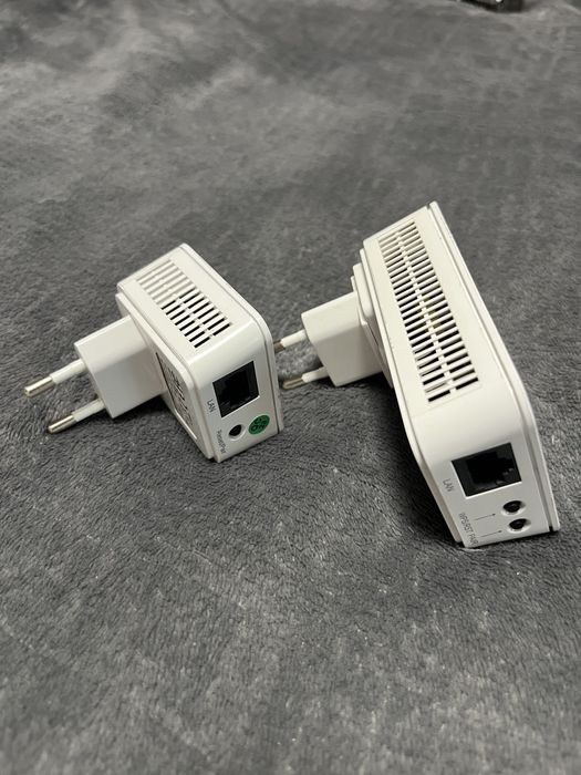 Powerline адаптер Tenda