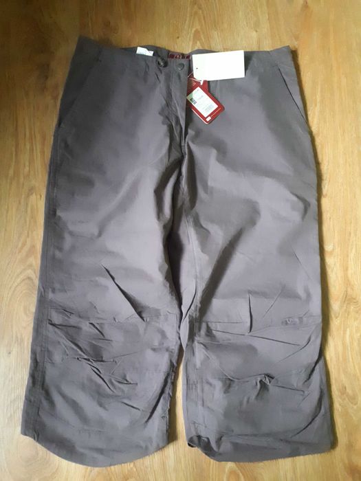 Spodenki 3/4 CARRY nowe rozm. XL Nowe