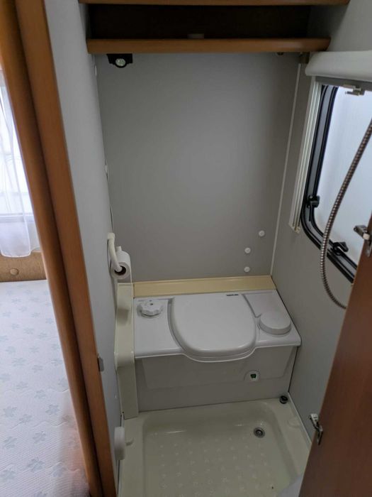 Caravana Dethleffs Beduin Emotion 590 (2007)