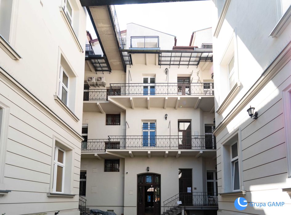 Lokal usługowy/ biurowy 40,3m2 *Starowiślna* oficyna