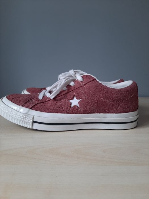 Converse One Star