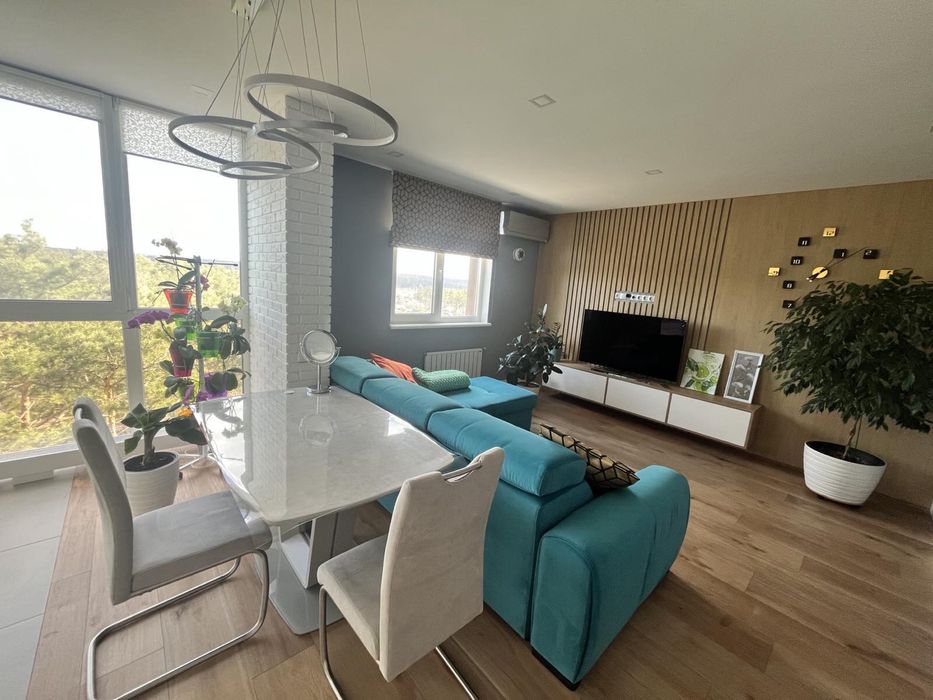 3к видова квартира з дизайгерським ремонтом в Ірпені! Газ!