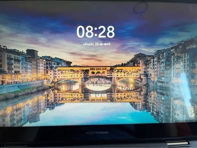 ASUS VivoBook 14 Notebook64283968381057124