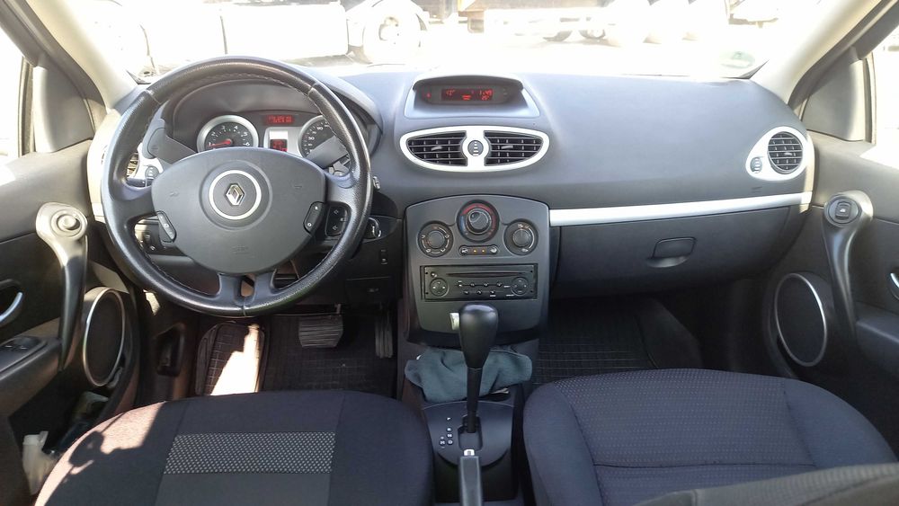 RENAULT Clio Grand Tour АКПП+LPG 2008