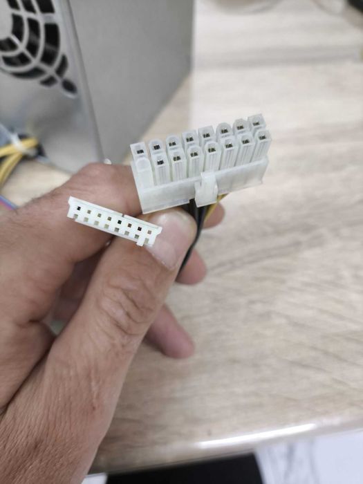 Блок живлення Fujitsu DPS-300AB-56 A 300W (DPS-300AB-56 B) 80+ Gold