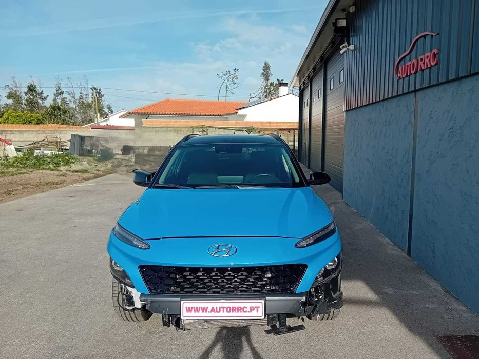Hyundai Kauai 1.6 CDRI Hybrid - Nacional ( pequeno sinistro )