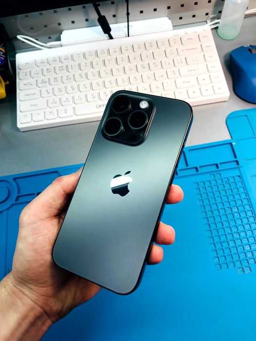 Ремонт телефонів. Заміна задньої кришки/скла iPhone