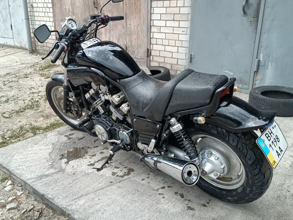 Yamaha V-max 1200