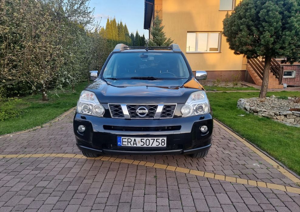 Продам nissan x-trail 2.0 DCI 4x4