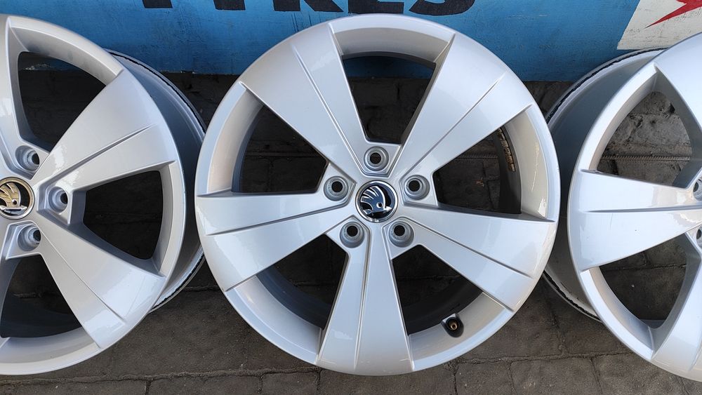 Оригінальні диски Skoda 5*112 R17 5/112 17 ET - 41