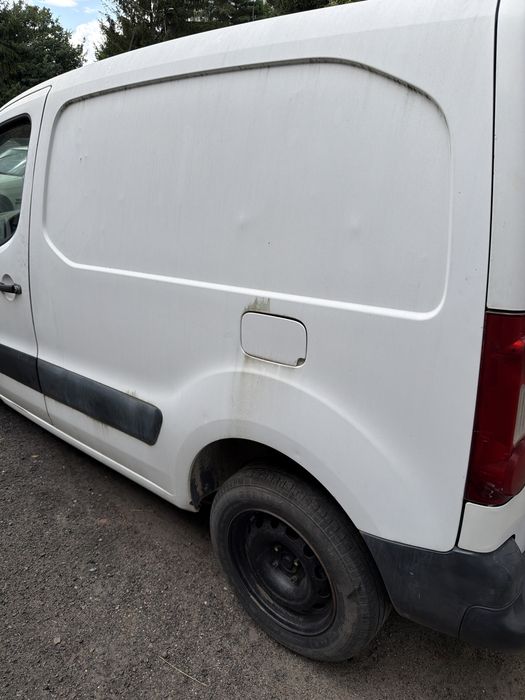 Blotnik lewy tyl tylny partner berlingo