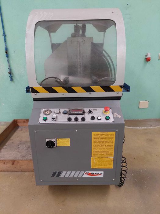 Máquinas para serralharia de alumínio