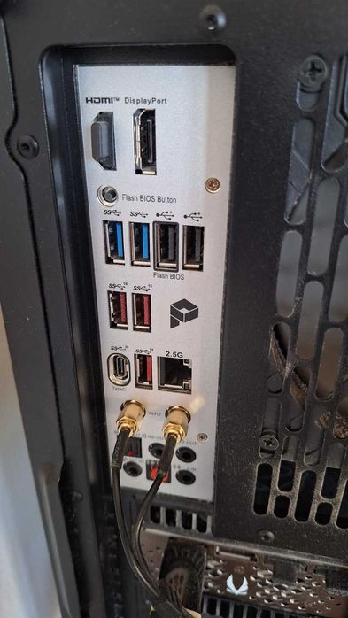 Computador Core i9 128GB RAM, NVIDIA GeForce RTX 4080 Super 16GB, SSD 4TB