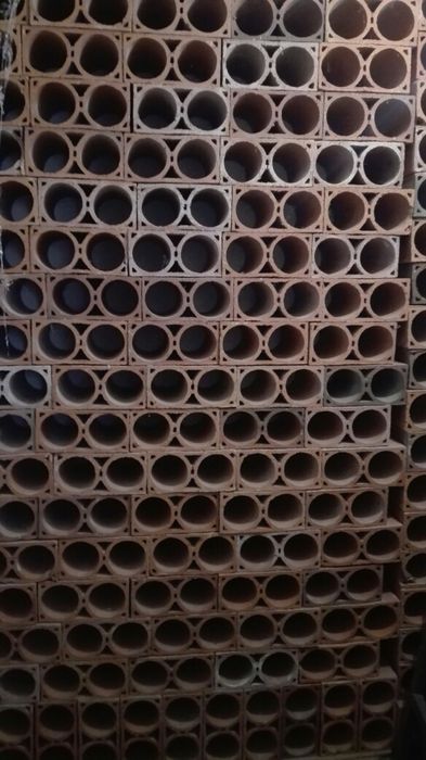 Garrafeira - blocos de barro