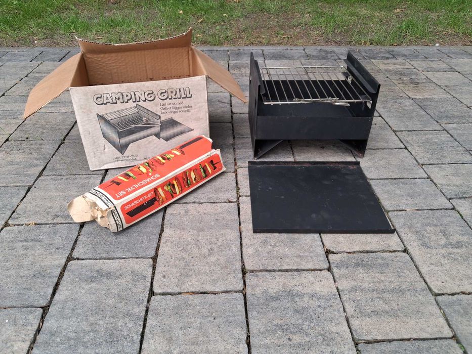 Grill nieużywany , pamiątka PRL