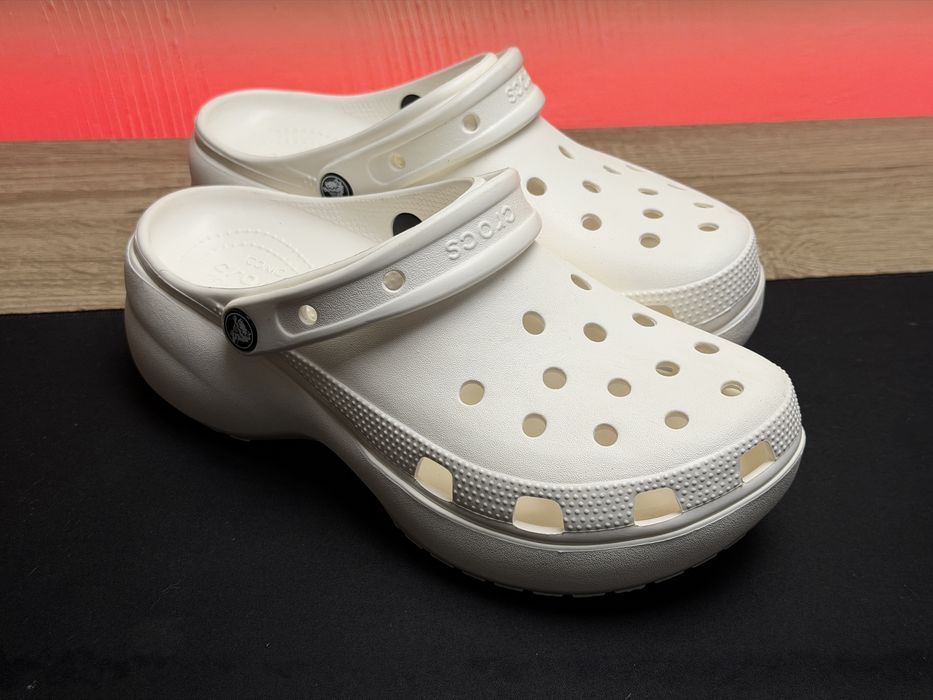 Жіночі крокси Crocs Jibbitz Classic Platform Clog