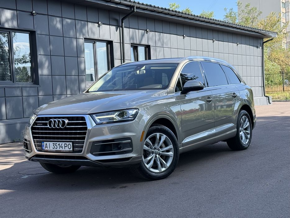 Продам AUDI Q7 комплектация Prestige