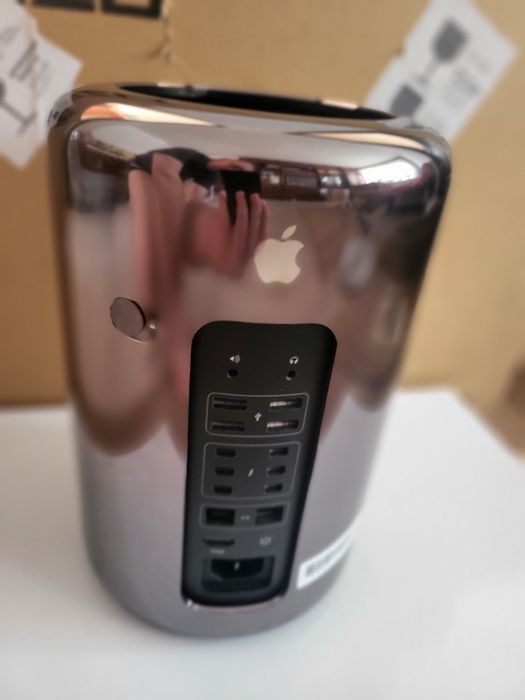 Apple Mac Pro 6.1 2xAMD D700 32G/1Tb 2017b/1Tb