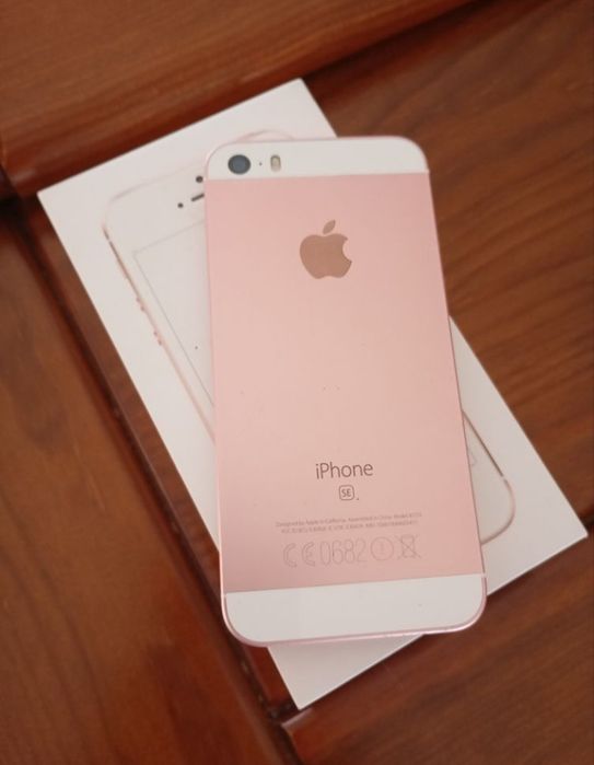 Vendo iPhone 4 S /iPhone SE rosa