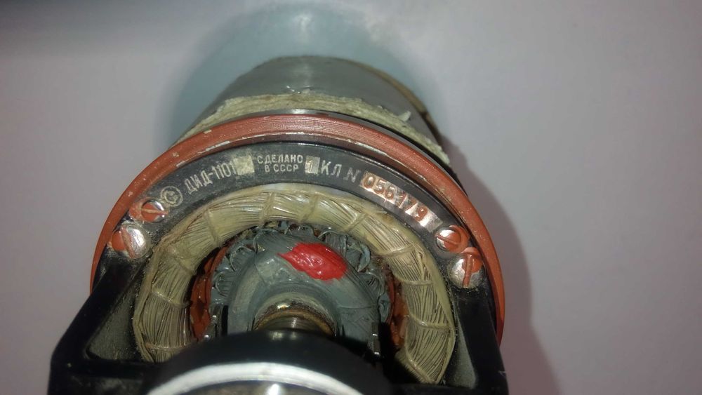 Двигатель-датчик сельсин ДИД1101(новый).