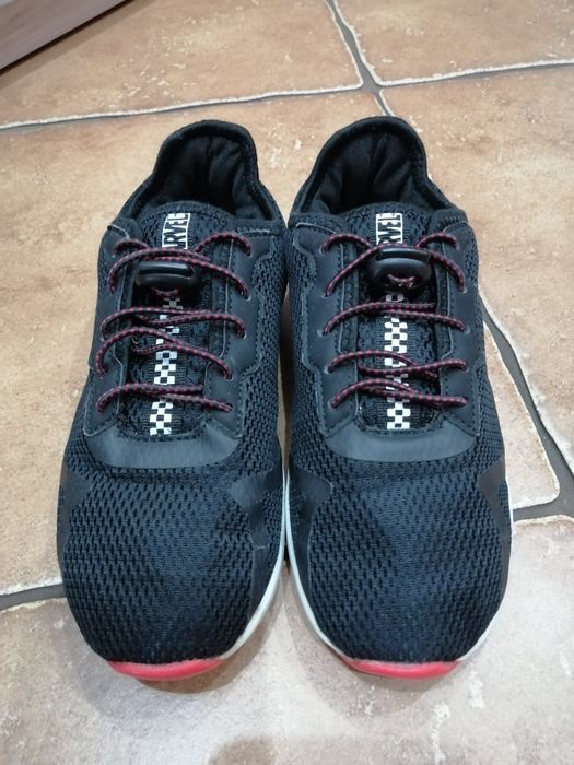 Buty sportowe Marvel rozm 34