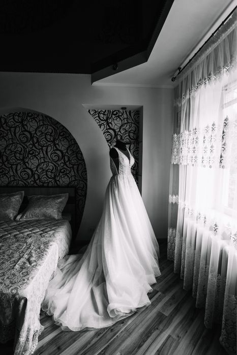 Неймовірна Весільна сукня