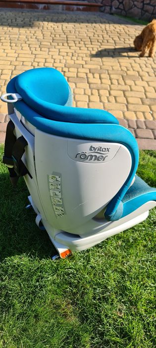 Автокрісло Britax Romer з Isofix