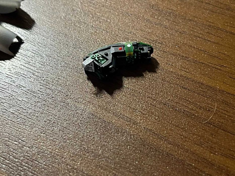 Phonak Audeo Paradise p50 13-t (слуховий апарат) з бежевим корпусом