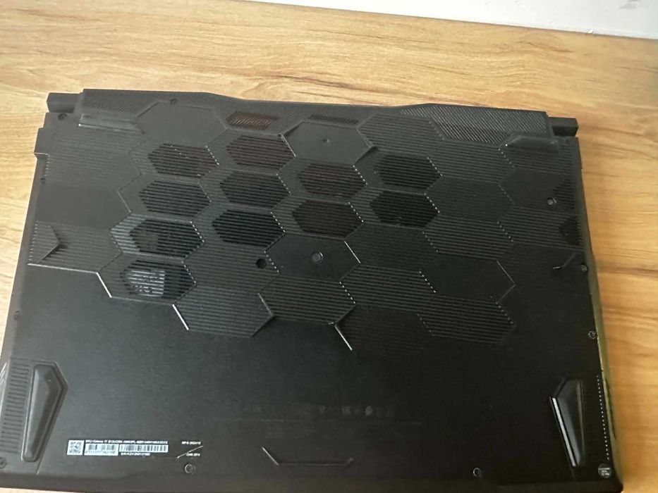 laptop gamingowy msi katana 17 B12U