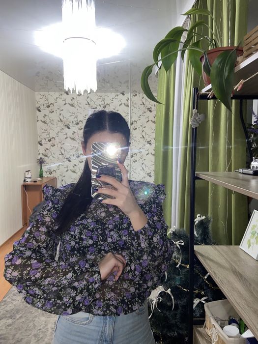 Блузка прозора об‘ємний рукав