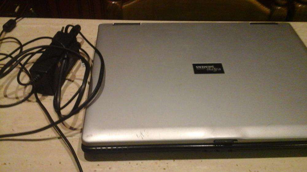 Laptop FUJITSU SIEMENS Amilo Pro V2085 W całości lub na części