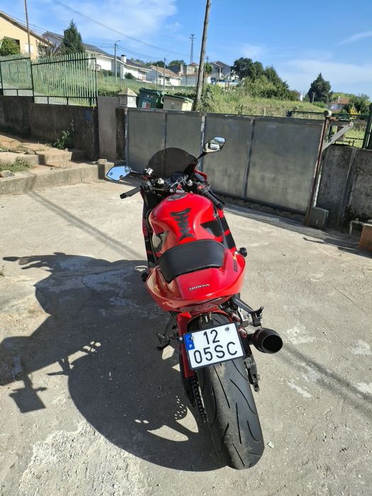CBR 600f4i sport