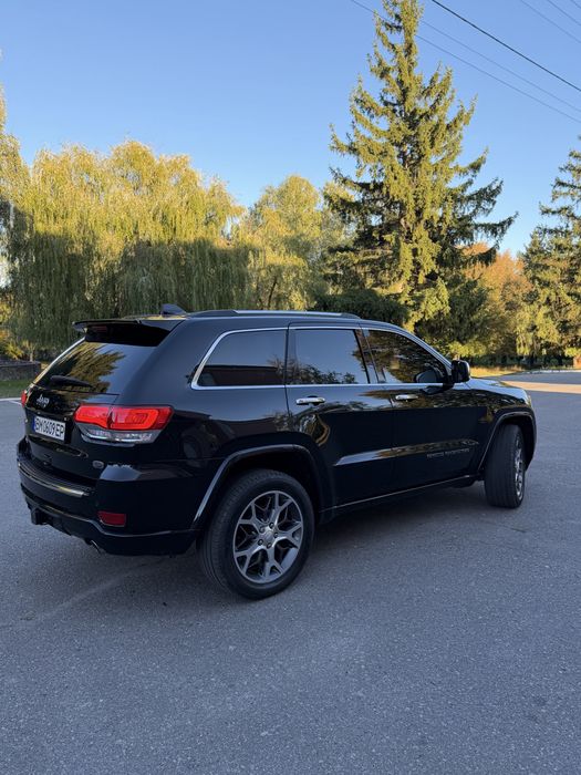 Jeep Grand Cherokee Overland