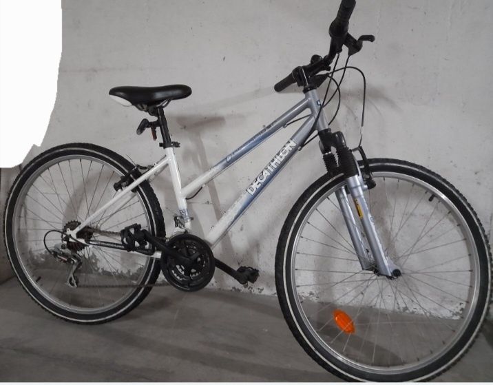 Bicicleta roda 26 decatlhon