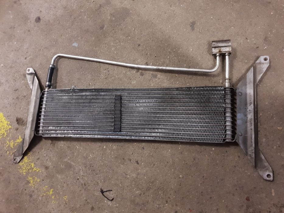 Opel omega chłodnica oleju 2.6 3.2