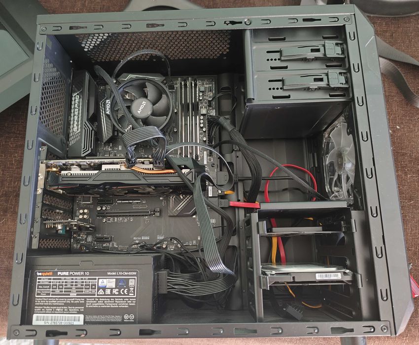 komputer do gier gamingowy Ryzen 5 3500X GeForce GTX  WINDOWS 11 PRO