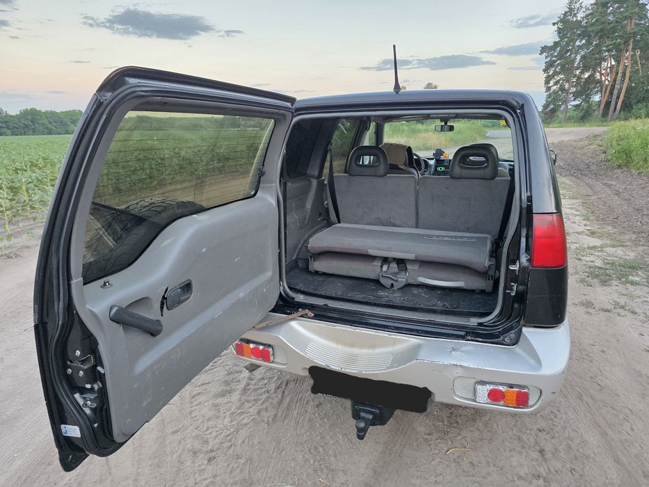 Nissan Terrano 2/2,7TD 4×4