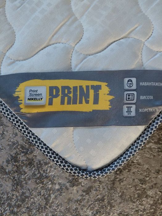 Двоспальне ліжко у ідеальному стані з ортопедичним матрацом