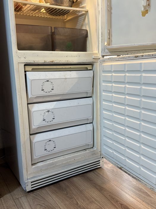 Холодильник Siemens